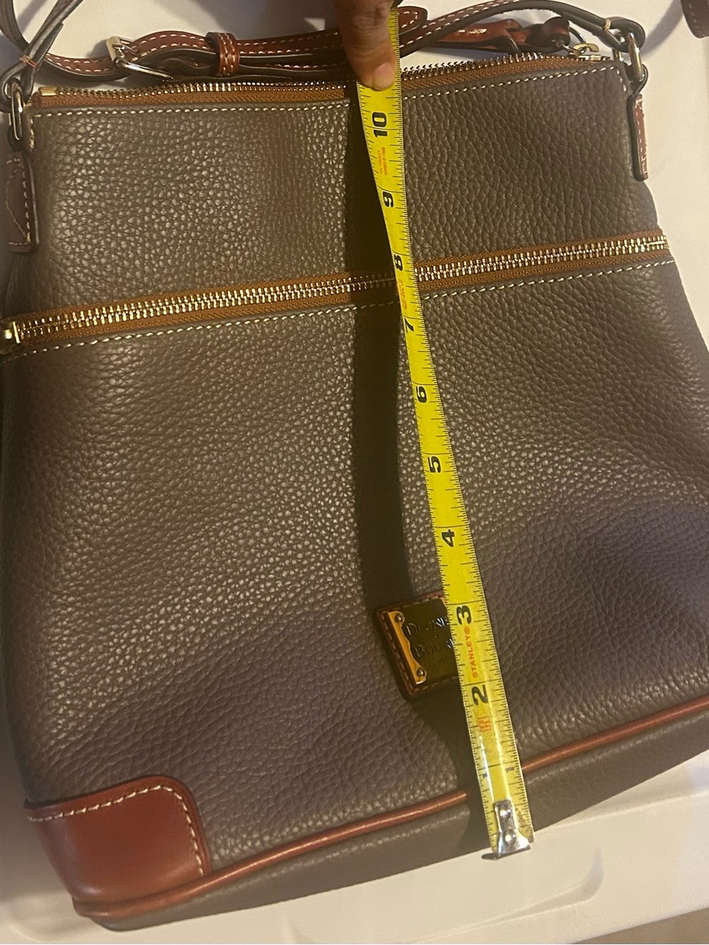 Dooney & Bourke Pebble Leather Crossbody w/ Gold Hardware in the color Elephant - Picture 2 of 4